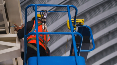 Werken met de hoogwerker